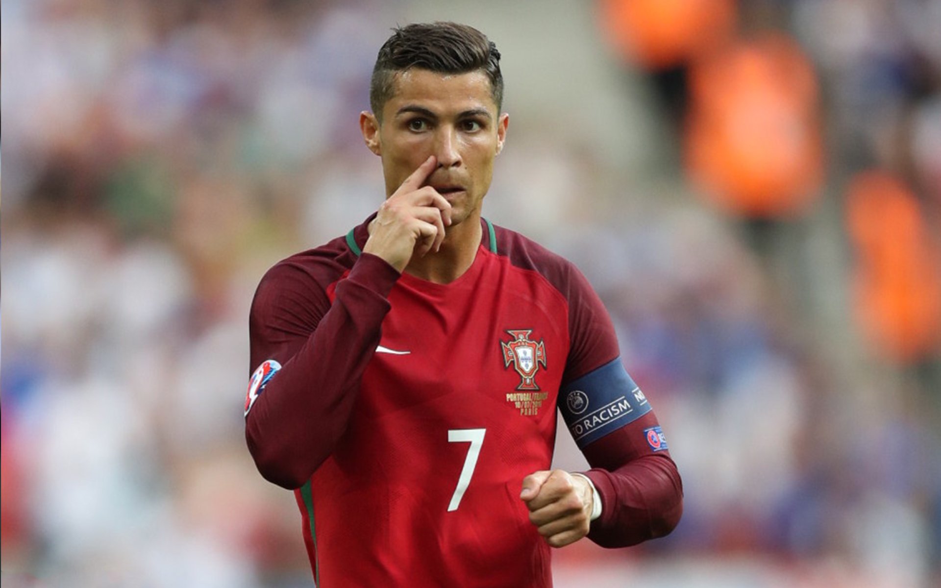 李刚仁成为全场焦点,南非强势晋级利物浦