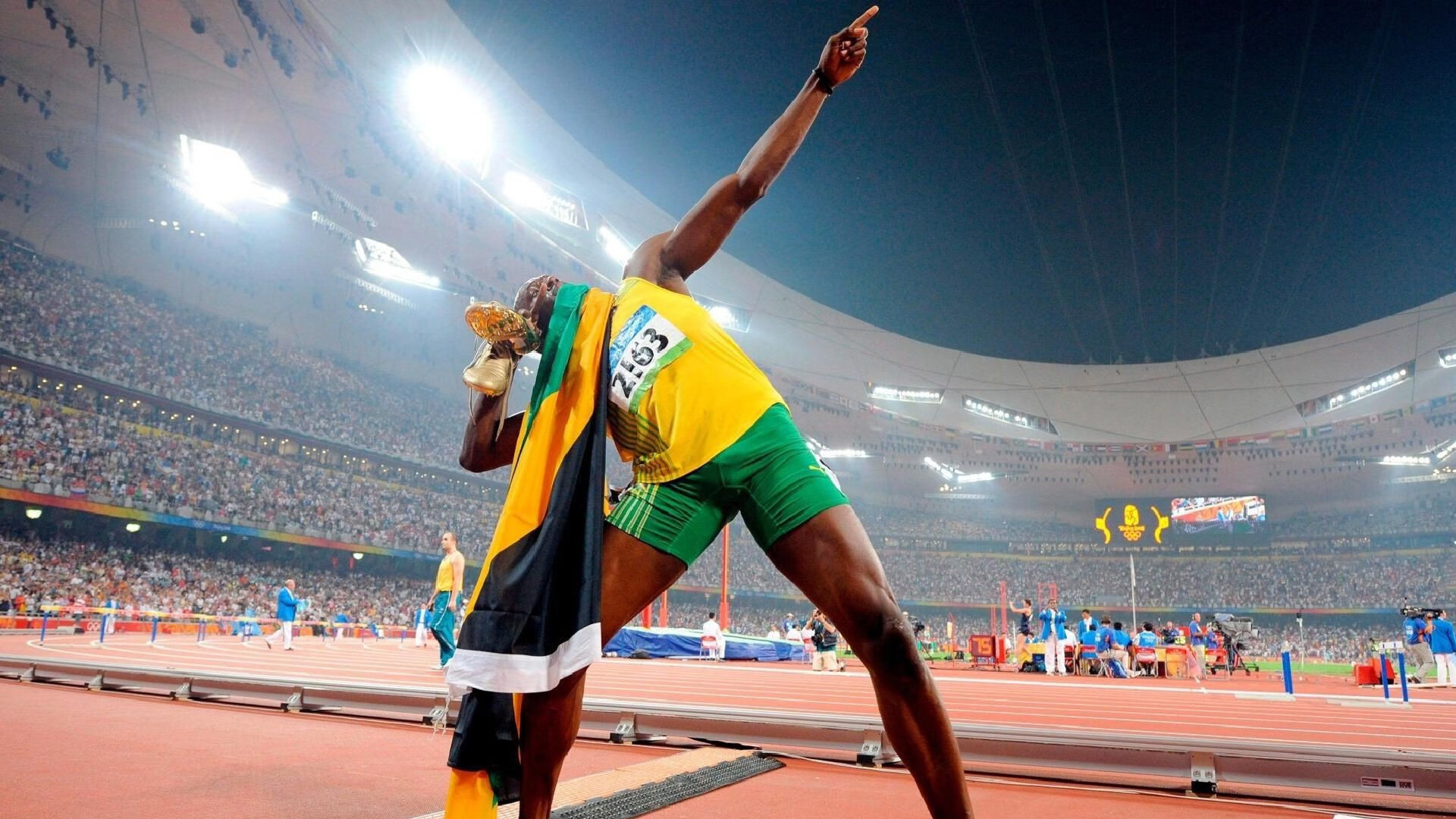 皇马横扫洪都拉斯,巴斯托尼成为关键先生,当足球成为全球化的文化密码